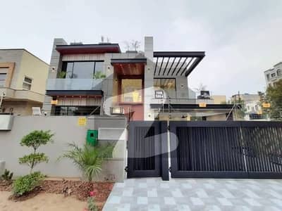 One Kanal New Modern Design House Near Park And Commercial