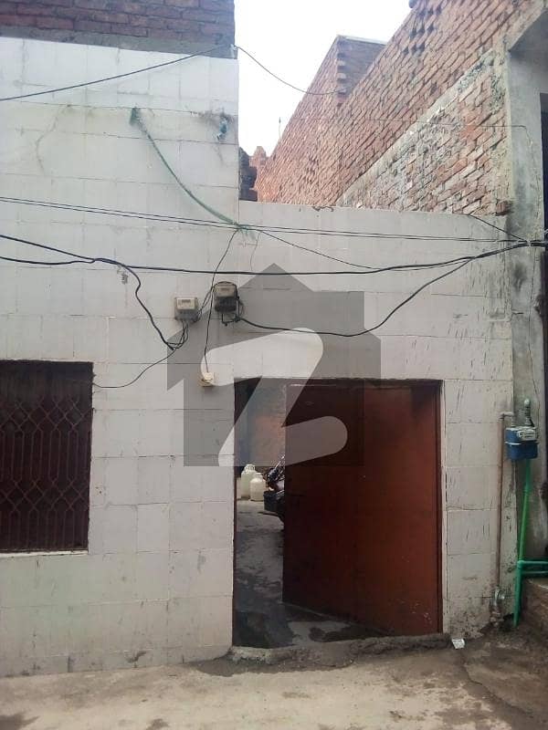 شادی پورہ لاہور میں 2 کمروں کا 5 مرلہ مکان 38 لاکھ میں برائے فروخت۔