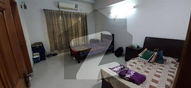 Shared Room Available For Rent