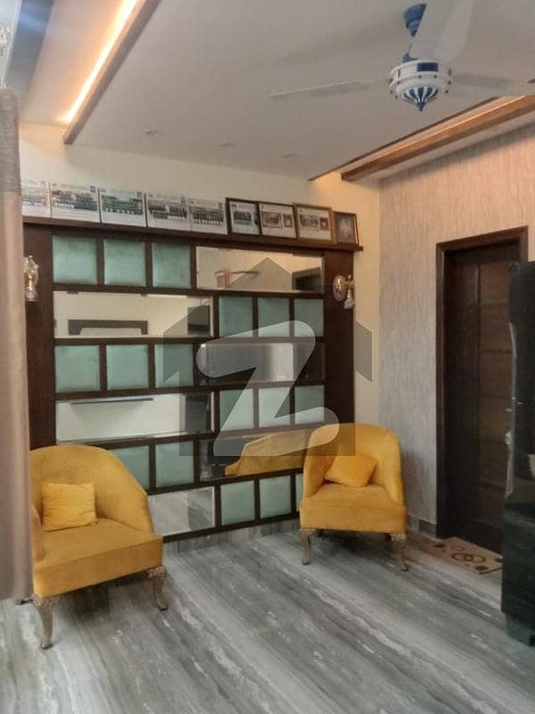 ایڈن سٹی - بلاک اے ایڈن سٹی ایڈن لاہور میں 4 کمروں کا 10 مرلہ مکان 4.5 کروڑ میں برائے فروخت۔