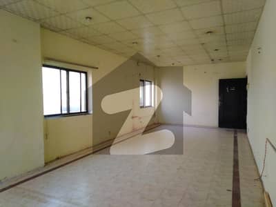 370 Square Feet Office Available For rent In Main Boulevard Gulberg