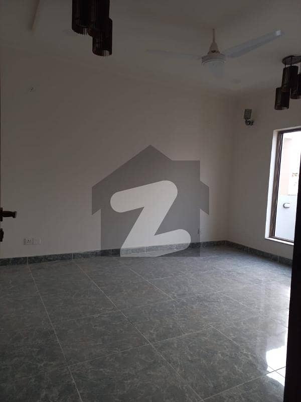 9 Marla House For Rent In Dha Multan