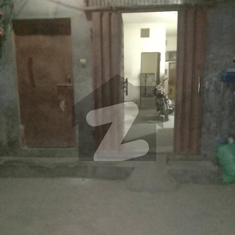 Lower Portion Of 675 Square Feet In Daroghewala For Rent