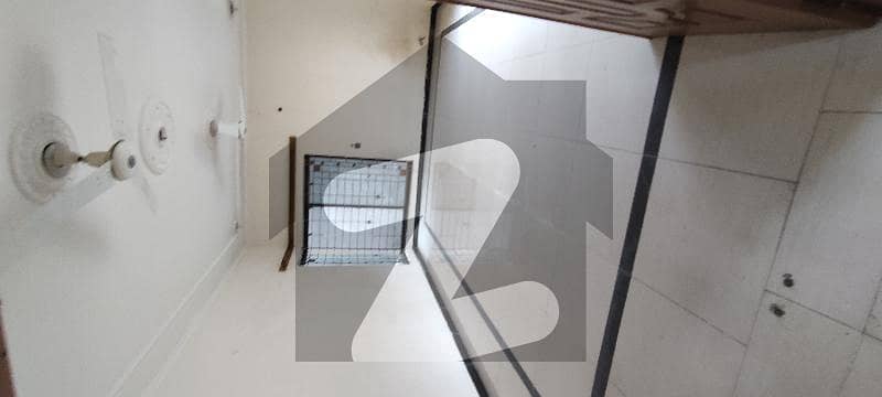 1 Kanal Upper Portion Available For Rent