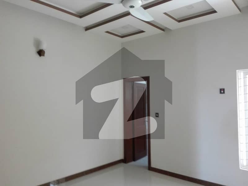 Stunning 600 Square Feet Flat In Pakistan Town - Phase 2 Available
