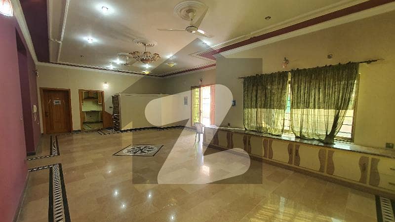 Phase Sector F-2 1 Kanal Upper Portion Available For Rent