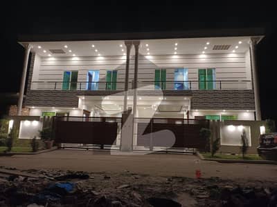 صنوبر سٹی ۔ بلال بلاک صنوبر سٹی اڈیالہ روڈ راولپنڈی میں 4 کمروں کا 6 مرلہ مکان 1.25 کروڑ میں برائے فروخت۔