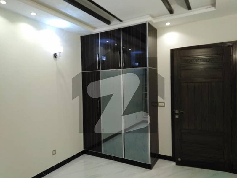 A Perfect House Awaits You In West Marina Lahore