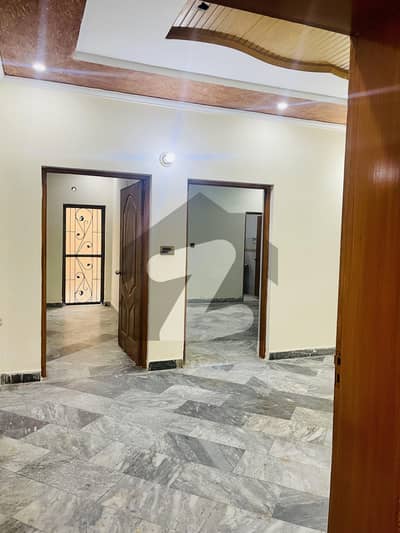 مرغزار آفیسرز کالونی ۔ بلاک آر مرغزار آفیسرز کالونی لاہور میں 4 کمروں کا 5 مرلہ مکان 1.22 کروڑ میں برائے فروخت۔