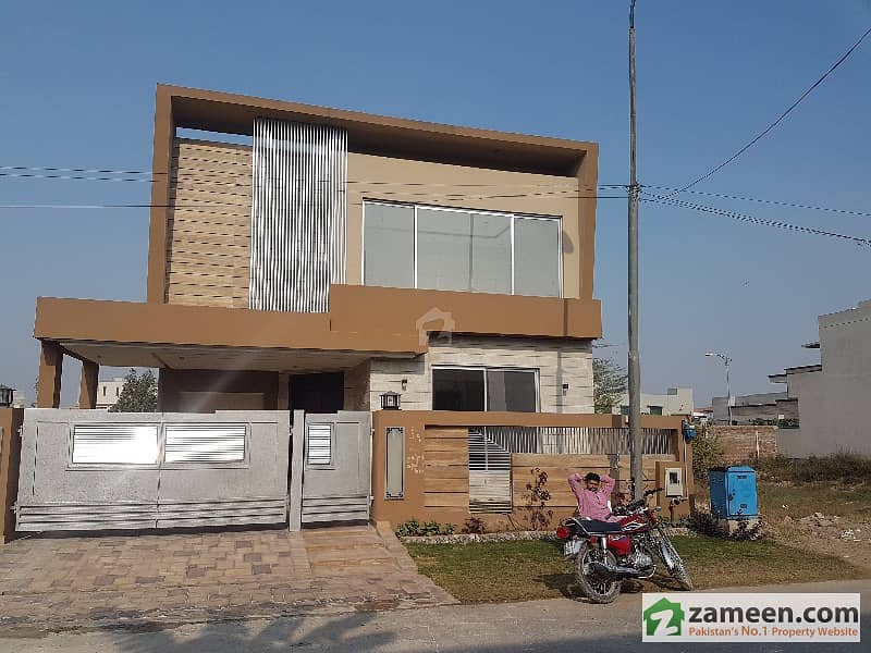 11 Marla Brand New House For Sale In Eden City