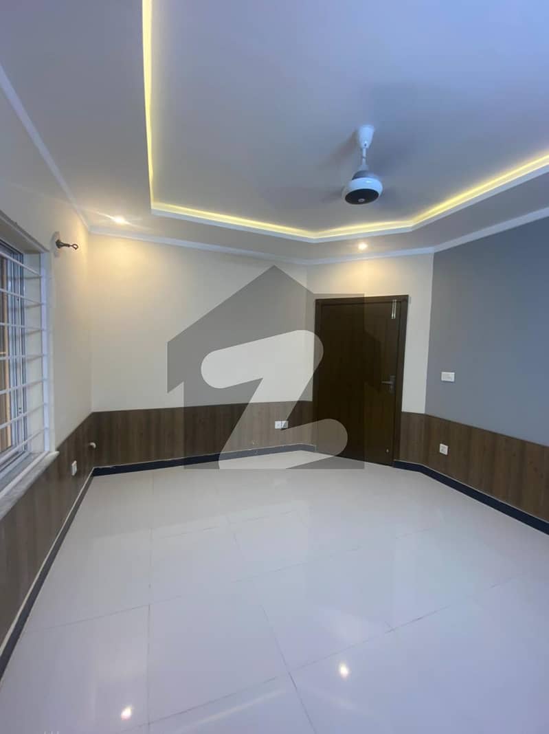 Centrally Located House In DHA Defence Phase 1 Is Available For sale