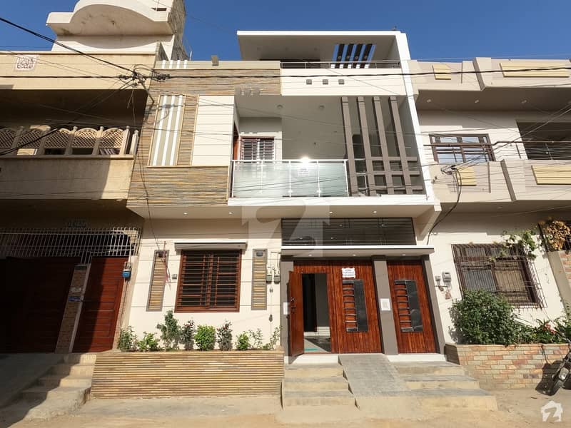 سادی ٹاؤن - بلاک 5 سعدی ٹاؤن سکیم 33 کراچی میں 4 کمروں کا 5 مرلہ مکان 2 کروڑ میں برائے فروخت۔