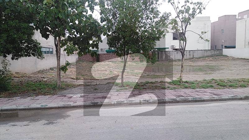 22 Marla Next To Corner Plot Block E Chenab Garden Samundri Road Faisalabad