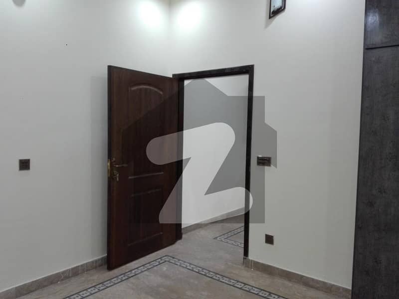 Allama Iqbal Town 3 Marla House Up For sale