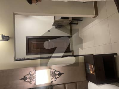 پی او ایف کالونی پشاور میں 7 کمروں کا 1 کنال مکان 9 کروڑ میں برائے فروخت۔