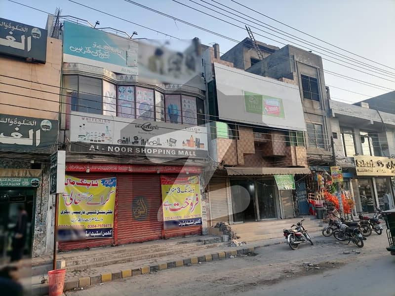 مرغزار آفیسرز کالونی لاہور میں 6 مرلہ عمارت 6 کروڑ میں برائے فروخت۔