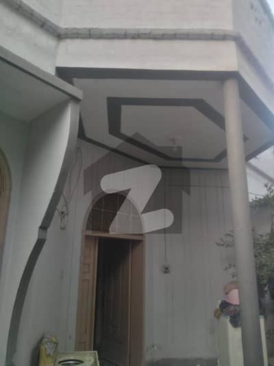 2700 Square Feet House Available For Sale In Alipur Chattha