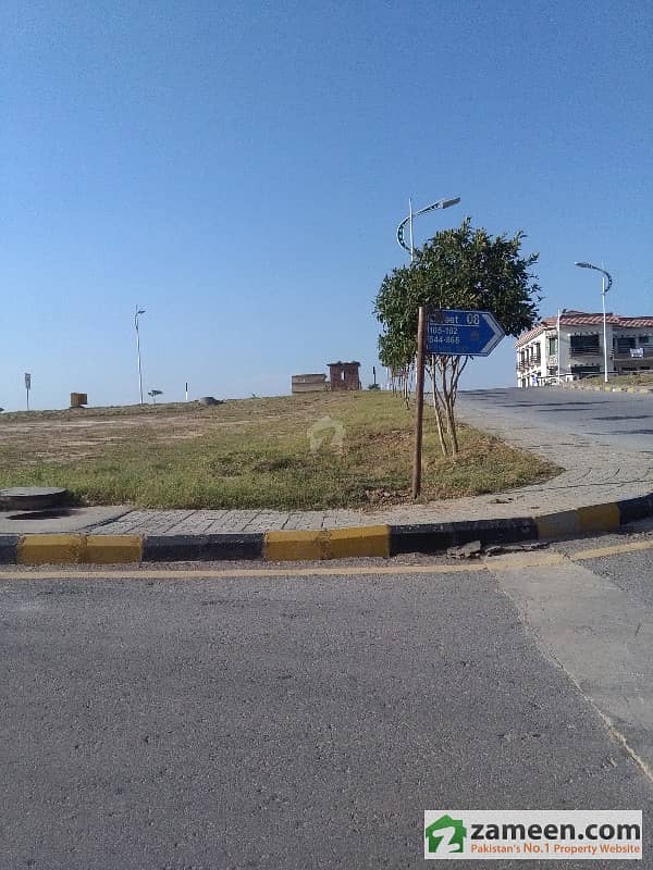 100% Confirm E-Block 10ml Level & Height location Plot for Sale, PH-8, Bahria Town, RWP. 