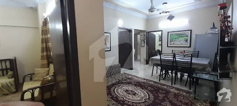 گارڈن ویسٹ کراچی میں 3 کمروں کا 5 مرلہ فلیٹ 63 لاکھ میں برائے فروخت۔