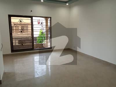 4 MARLA BRAND NEW TYPE HOUSE FOR SALE IN MILITARY ACCOUNTS SOCIETY MAIN COLLEGE RAOD LAHORE