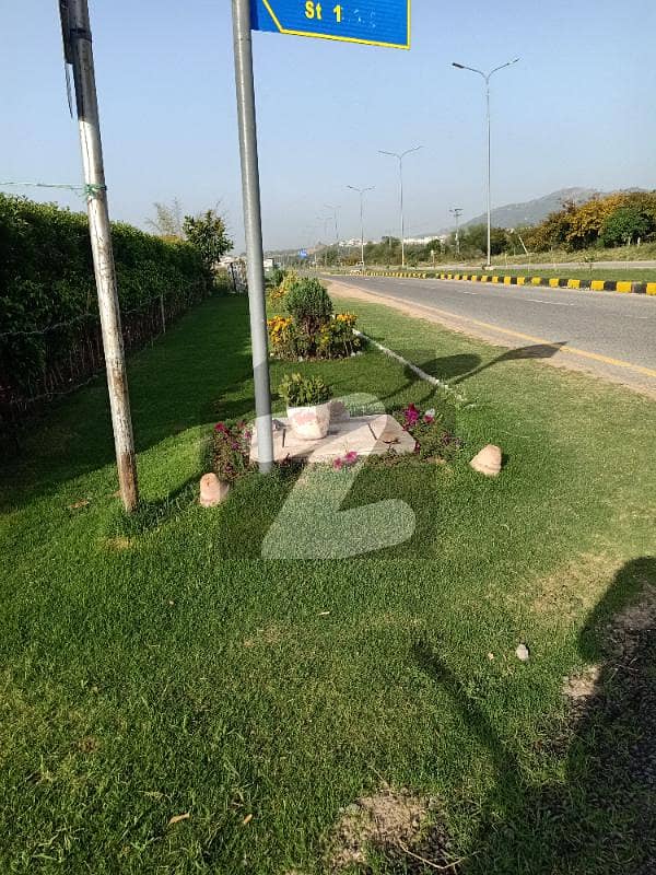 D-12-3 Top location Plot For Sale at Reasonable Price