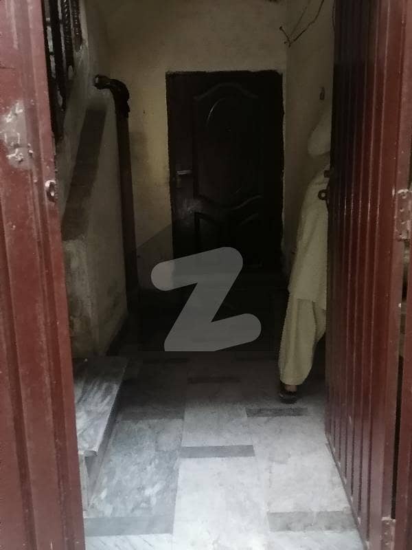 بھوگیوال لاہور میں 3 کمروں کا 2 مرلہ مکان 35 لاکھ میں برائے فروخت۔