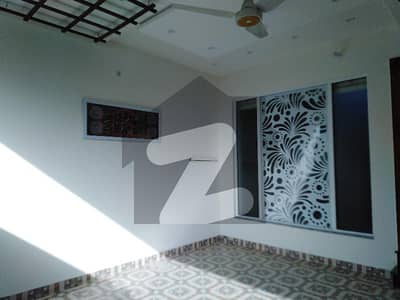ایڈن ویلی فیصل آباد میں 4 کمروں کا 7 مرلہ مکان 2.95 کروڑ میں برائے فروخت۔