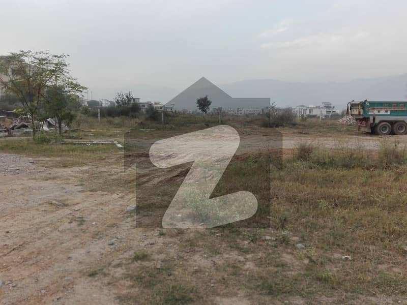 In F-11/2 5994 Square Feet Residential Plot For sale