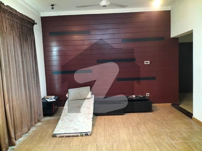 House Of 2475 Square Feet For Rent In Dha Phase 1 - Defence Villas