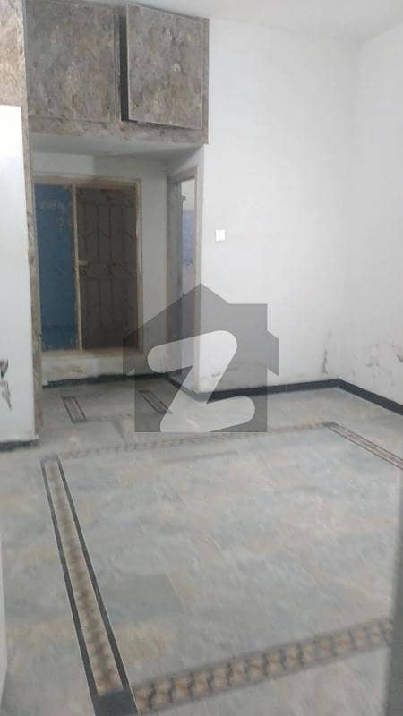 دھوکے گنگل راولپنڈی میں 2 کمروں کا 6 مرلہ زیریں پورشن 25 ہزار میں کرایہ پر دستیاب ہے۔