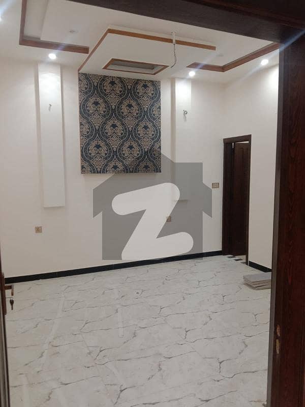 ایڈن ویلی فیصل آباد میں 3 کمروں کا 3 مرلہ مکان 35 ہزار میں کرایہ پر دستیاب ہے۔