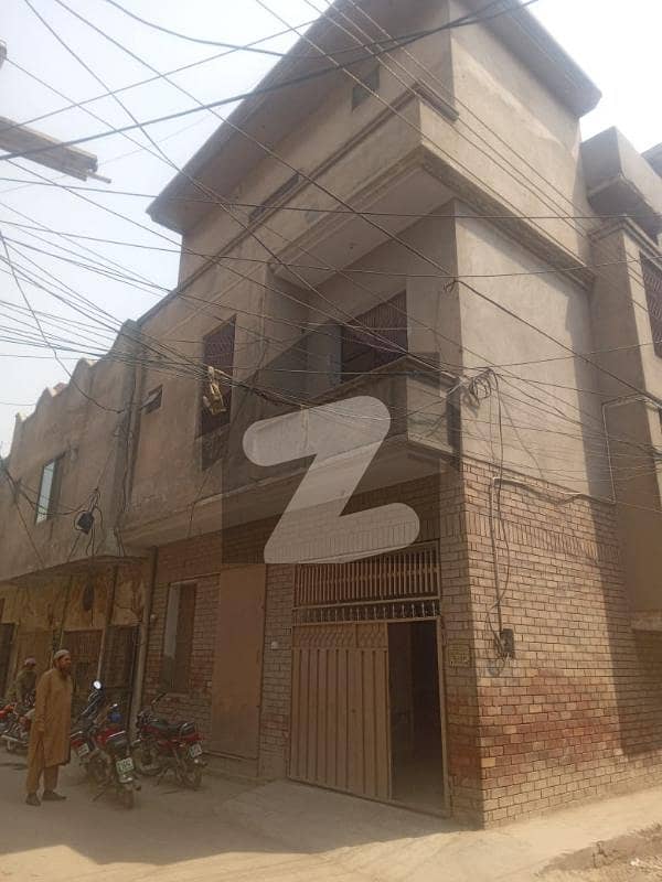 ٹاؤن شپ ۔ سیکٹر بی2 ٹاؤن شپ لاہور میں 8 کمروں کا 5 مرلہ مکان 1.4 کروڑ میں برائے فروخت۔