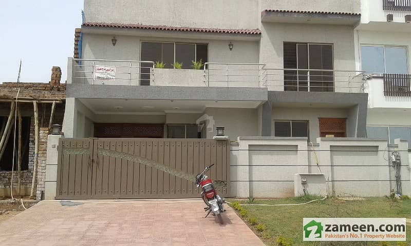 10 Marla House For Sale At Investor Price