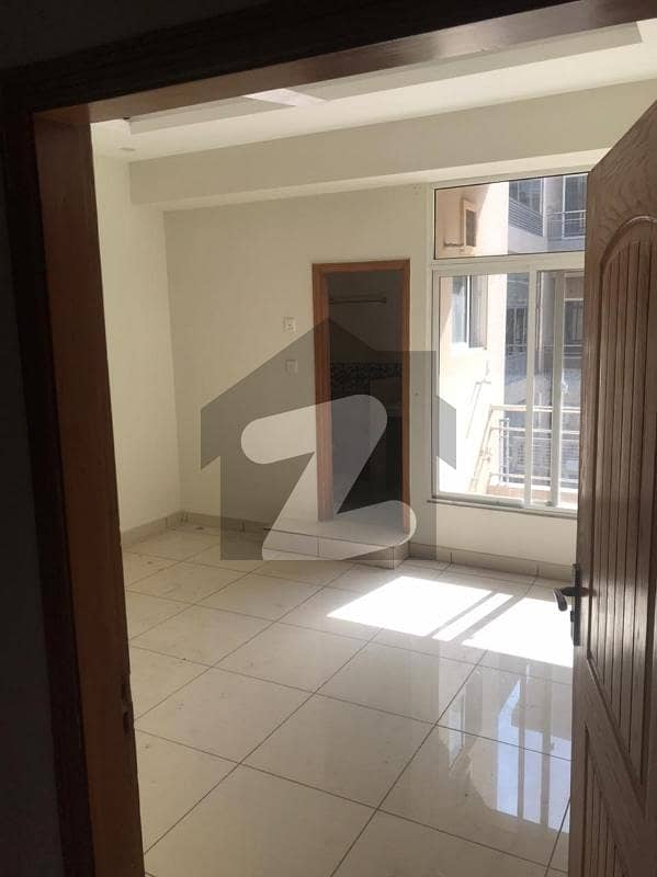 One Bed Flat Is Available For Sale In Luxus Mall