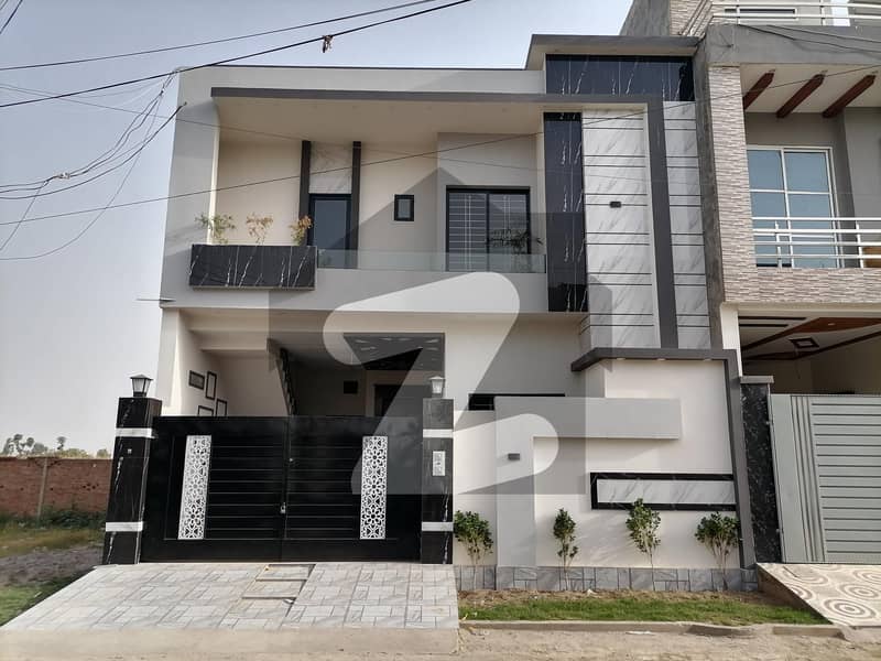 Spacious 5 Marla House Available For sale In Jeewan City - Phase 4