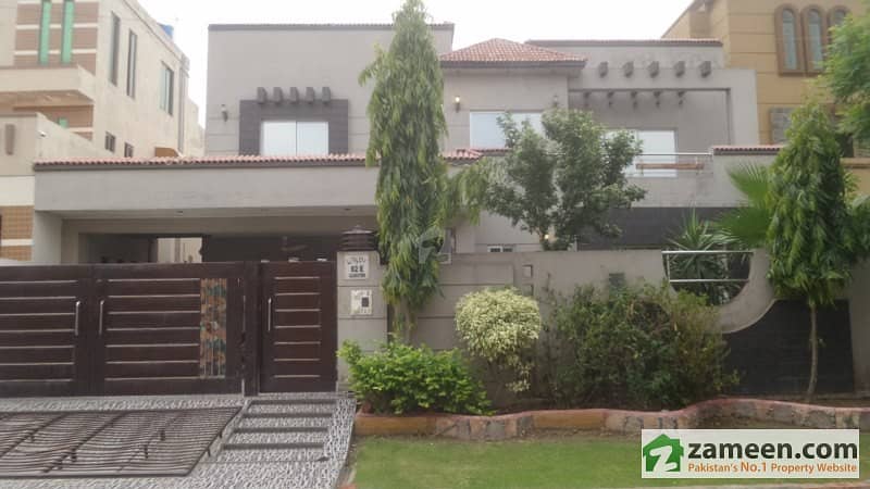 Brand New Good Location House For Sale In Heart Of Lahore