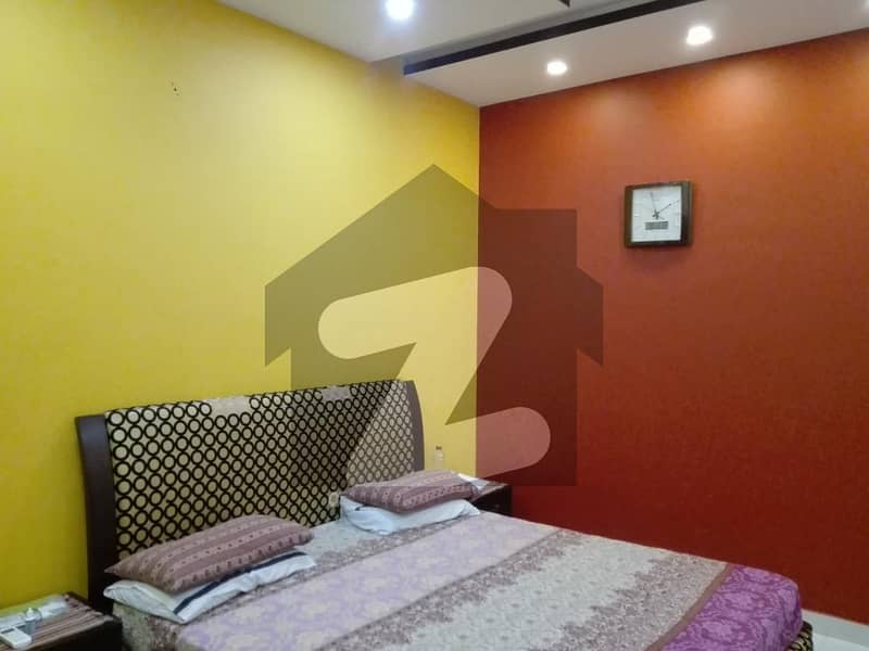 1 Kanal House Ideally Situated In Wapda Town Phase 1 - Block H1