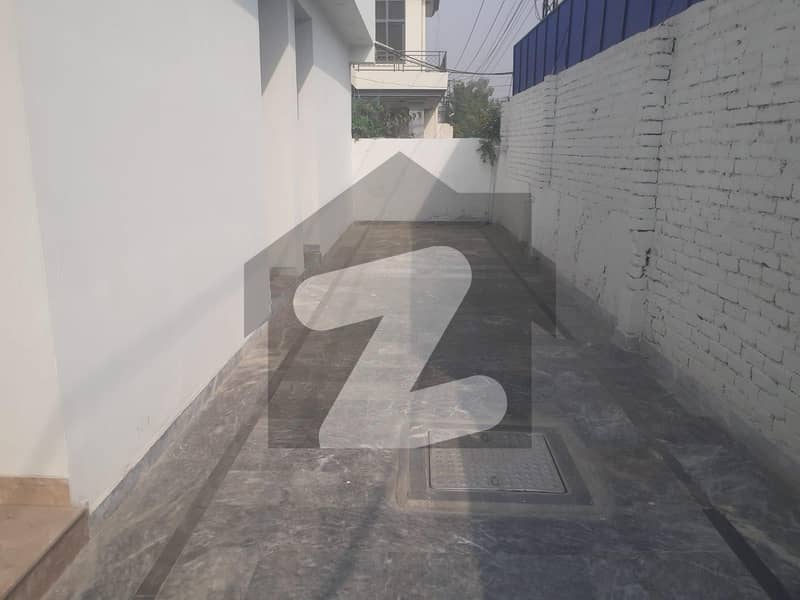Reasonably-Priced 1 Kanal House In Township - Sector A2, Lahore Is Available As Of Now