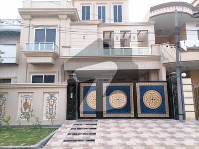 10 Marla Brand New House For Sale In Wapda Town Block C2