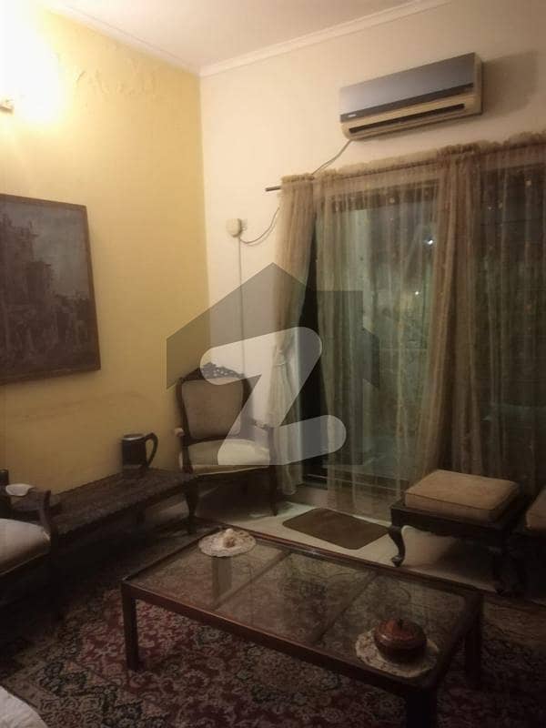 عسکری 11 ۔ سیکٹر اے عسکری 11 عسکری لاہور میں 4 کمروں کا 12 مرلہ مکان 4.5 کروڑ میں برائے فروخت۔