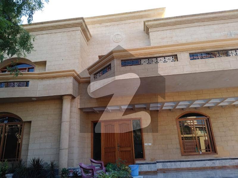 1000 Square Yards House In Dha Phase 6 For Rent