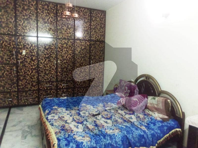 ٹاؤن شپ سیکٹر ڈی 1 ۔ بلاک 1 ٹاؤن شپ ۔ سیکٹر ڈی1 ٹاؤن شپ لاہور میں 6 کمروں کا 5 مرلہ مکان 1.5 کروڑ میں برائے فروخت۔