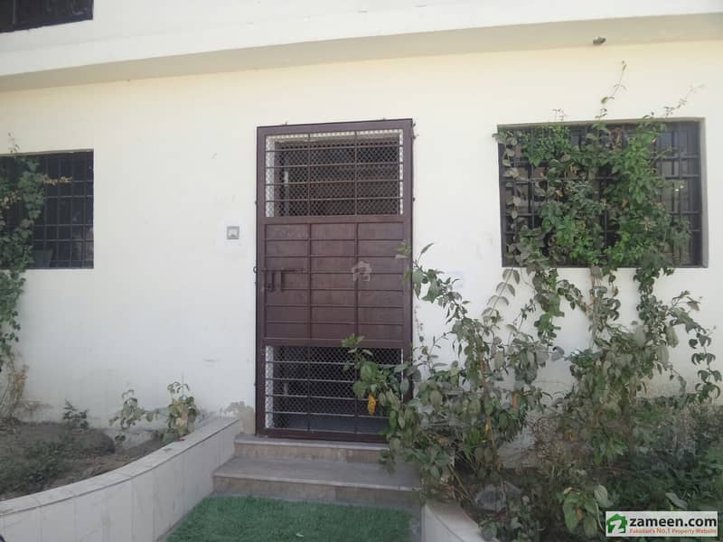 House Is Available For Sale Clifton Block 5, Clifton, Karachi