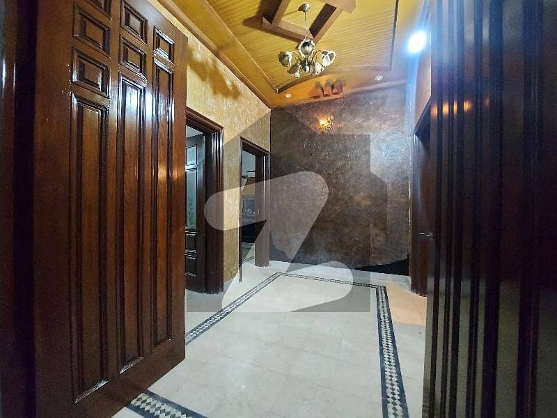 Khayaban Colony 10 Marla Lower Portion For Rent