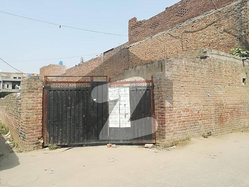 غازی روڈ کینٹ لاہور میں 1.8 کنال رہائشی پلاٹ 5.76 کروڑ میں برائے فروخت۔