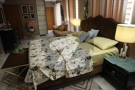 ایس کیو 99 مال بحریہ ٹاؤن مین بلیوارڈ بحریہ ٹاؤن لاہور میں 1 کمرے کا 4 مرلہ فلیٹ 97 لاکھ میں برائے فروخت۔