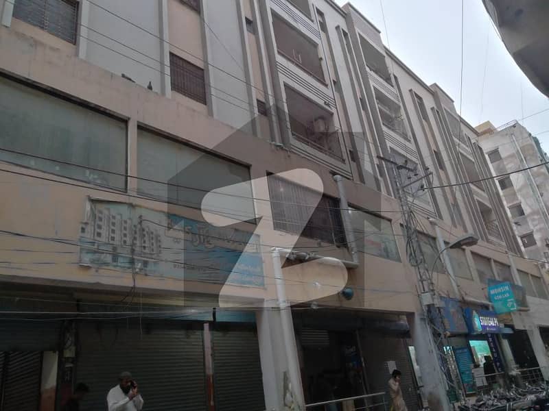 Al Mustafa Arcade Flat Available for sale Chandni Cinema Road