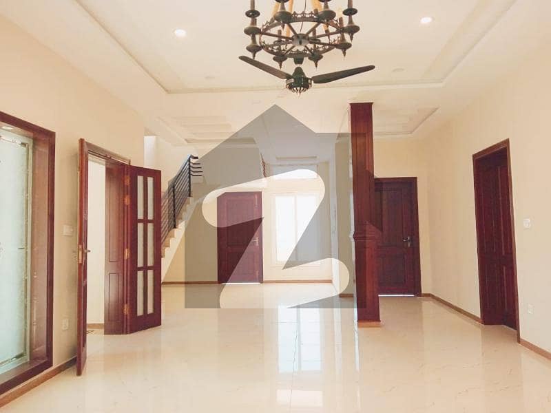 A 3150 Square Feet Lower Portion In Zaraj Housing Scheme Is On The Market For Rent