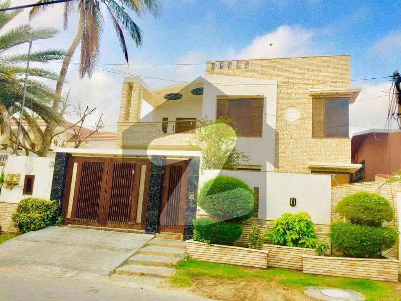 MOST LUXURIOUS AND ARCHITECTURE DESIGN INDEPENDENT DOUBLE STORY BUNGALOW FOR RENT IN DHA PHASE 5