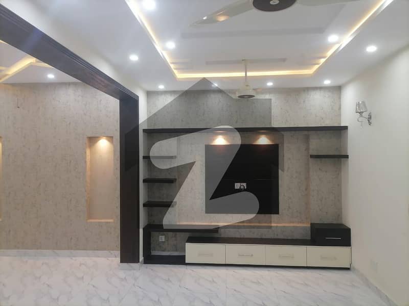 Ideal House For rent In Bahria Town - Block BB